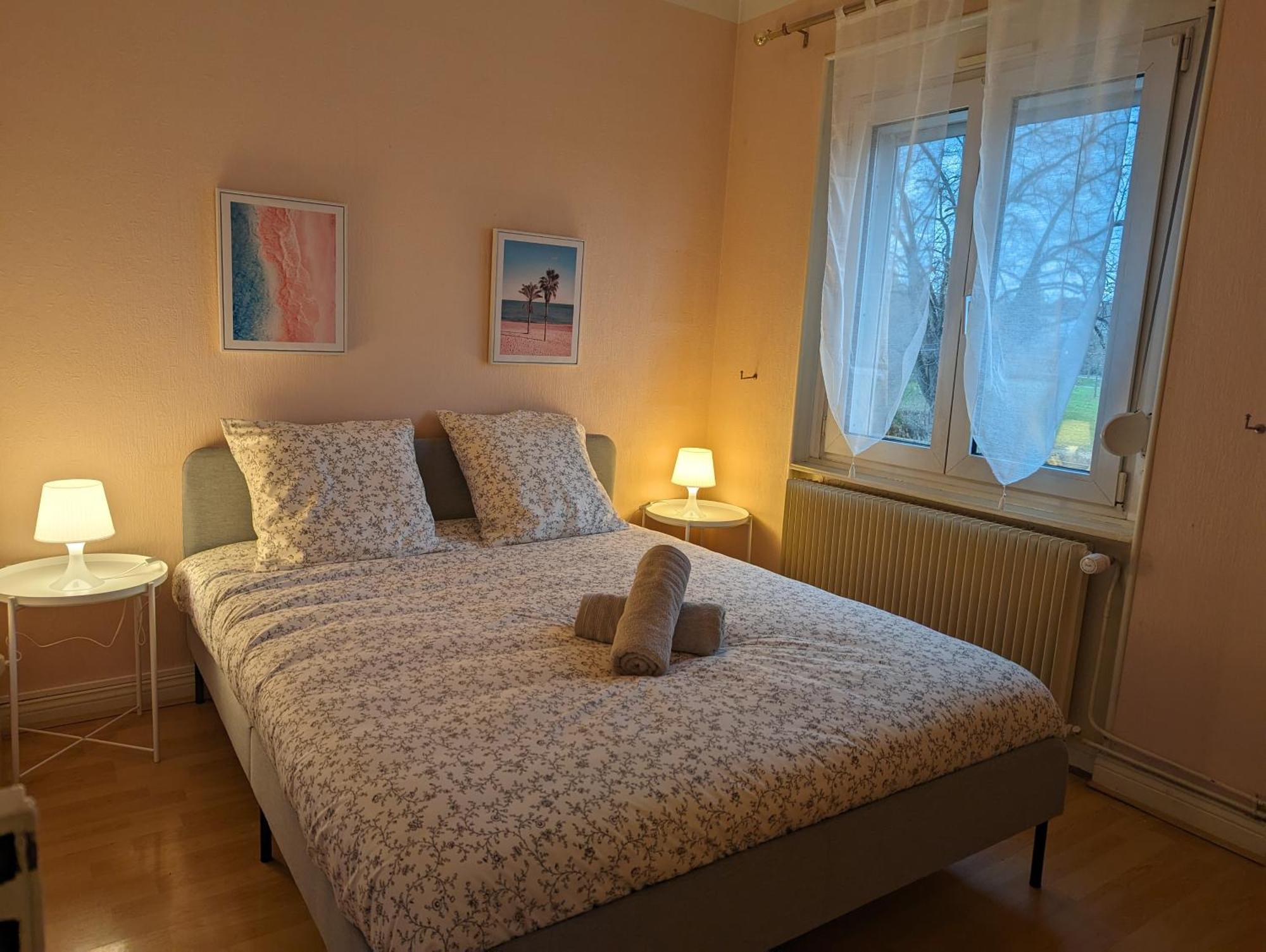 Le Balois - Appartement 2 Chambres, Salon, Cuisine Equipee, Parking Et Wifi Gratuit Miluza Zewnętrze zdjęcie